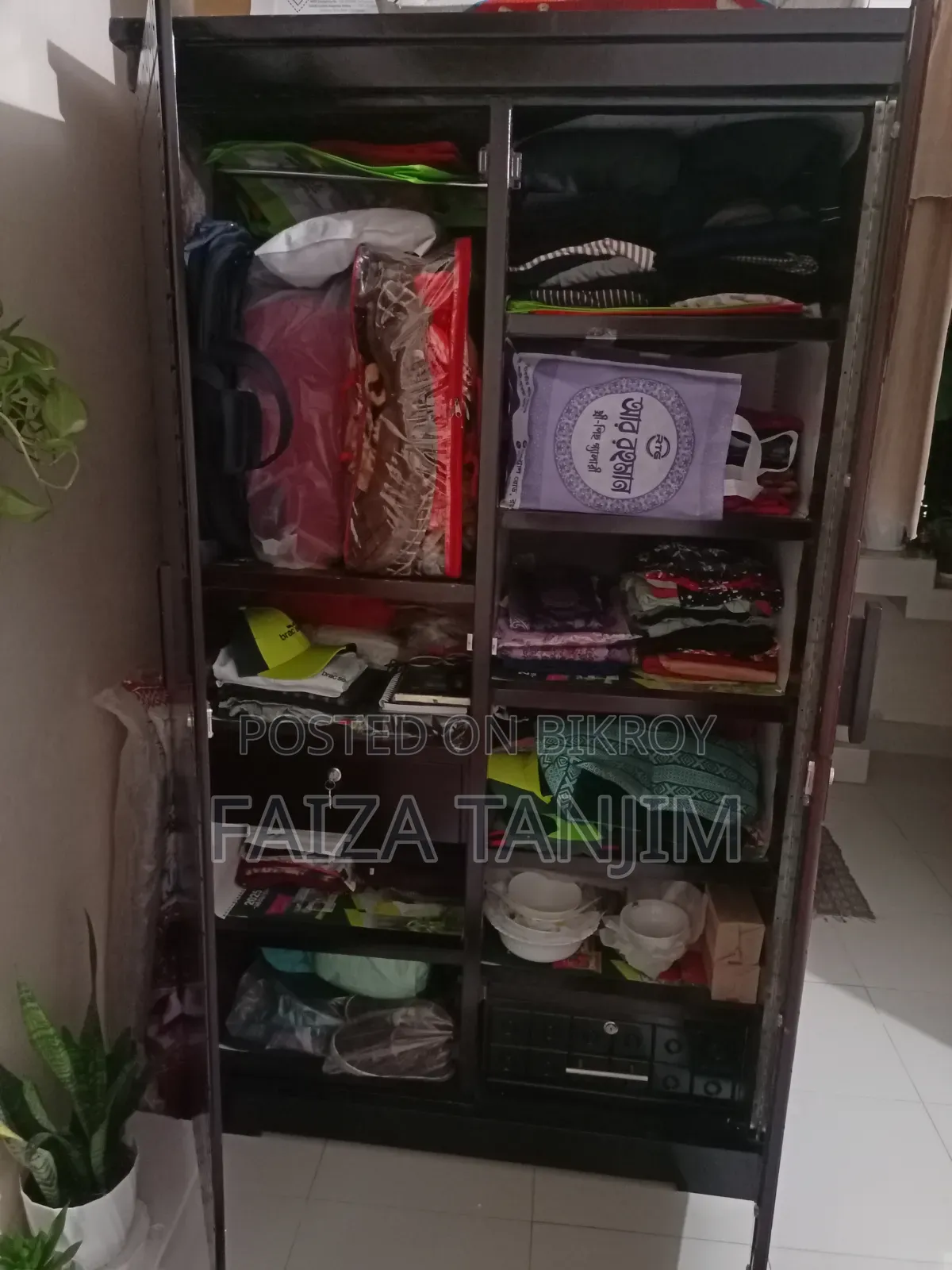 Wardrobe for sale!!