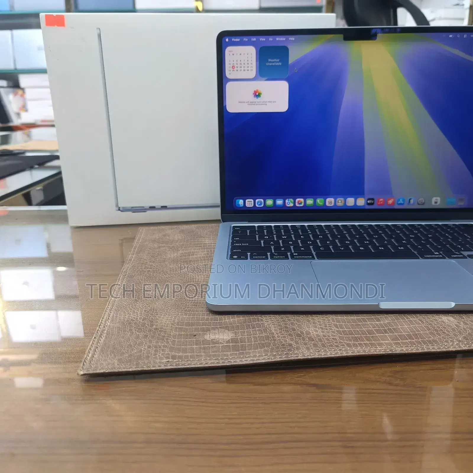Laptop Apple MacBook Air 2025 M4 13-Inch 16GB Apple M4 SSD 256GB