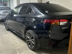 Toyota Corolla XSE (1.8L 4cyl 2A) 2019 Black