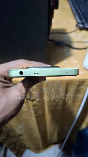 Realme 128 GB Green