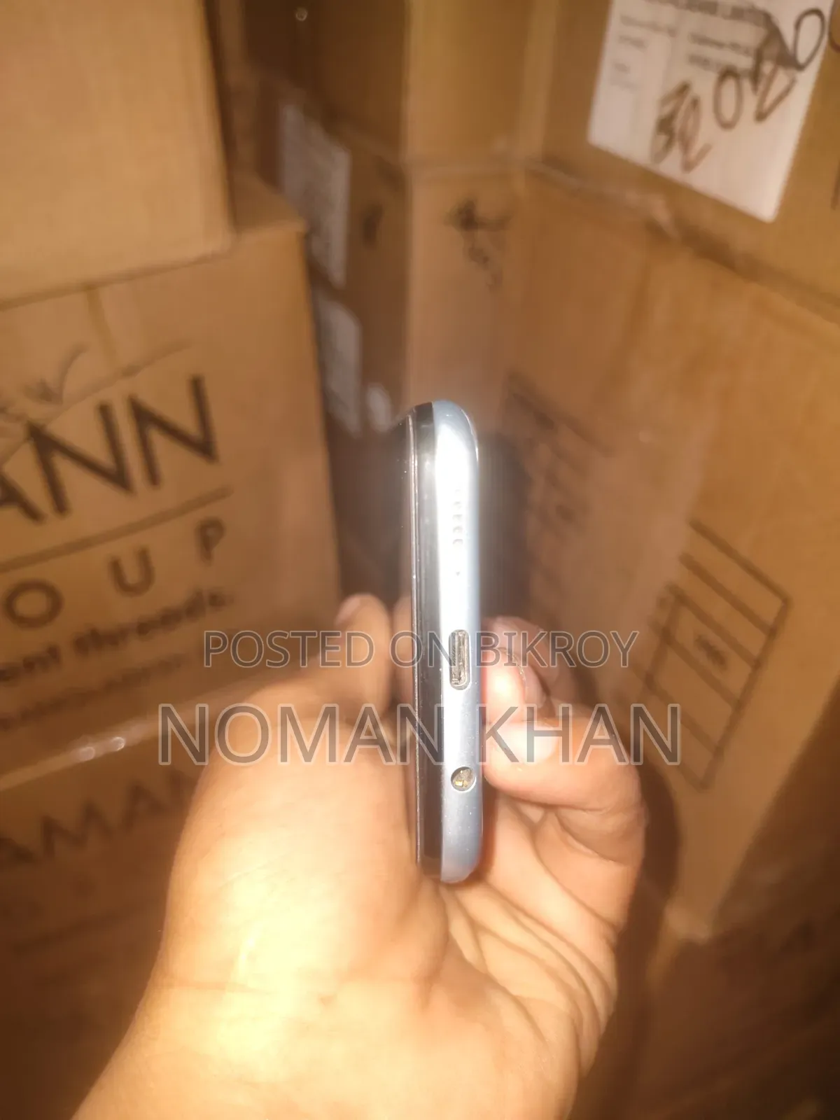 Samsung Galaxy A30 64 GB White
