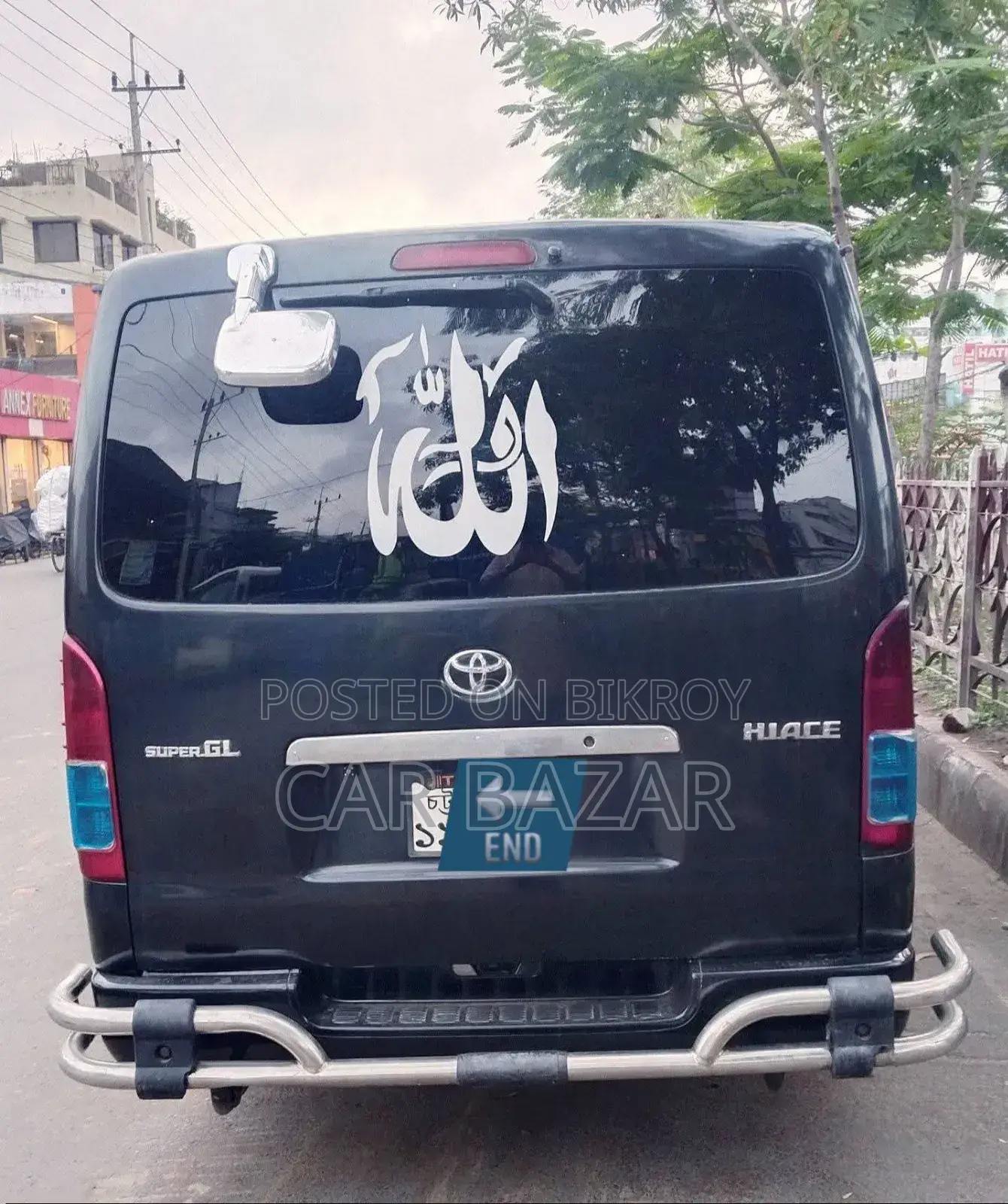 Toyota HiAce 2006 Black