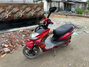মোটরসাইকেল ২০২৬ রেড