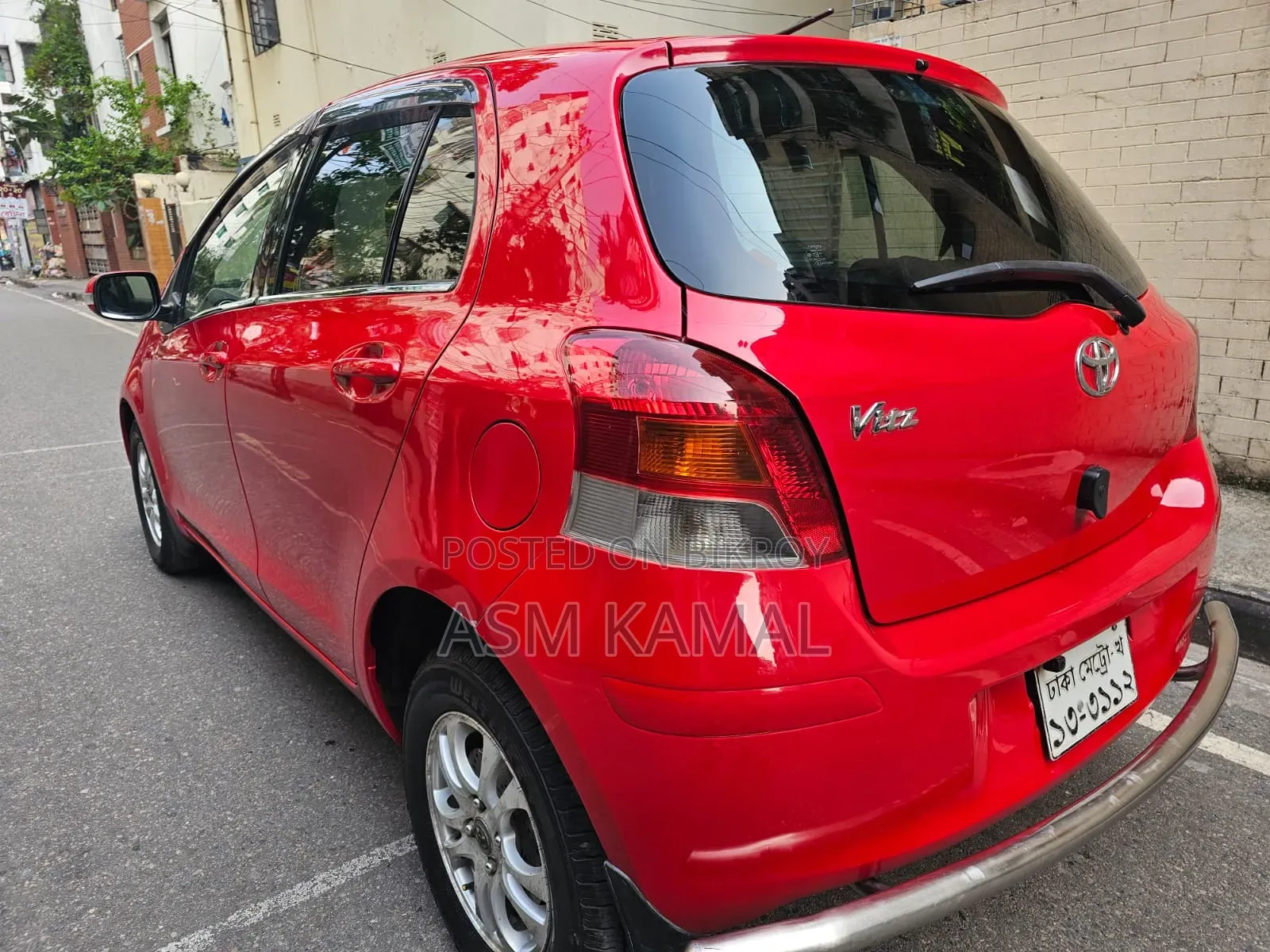 Toyota Vitz 1.5 FWD 3dr 2010 Red