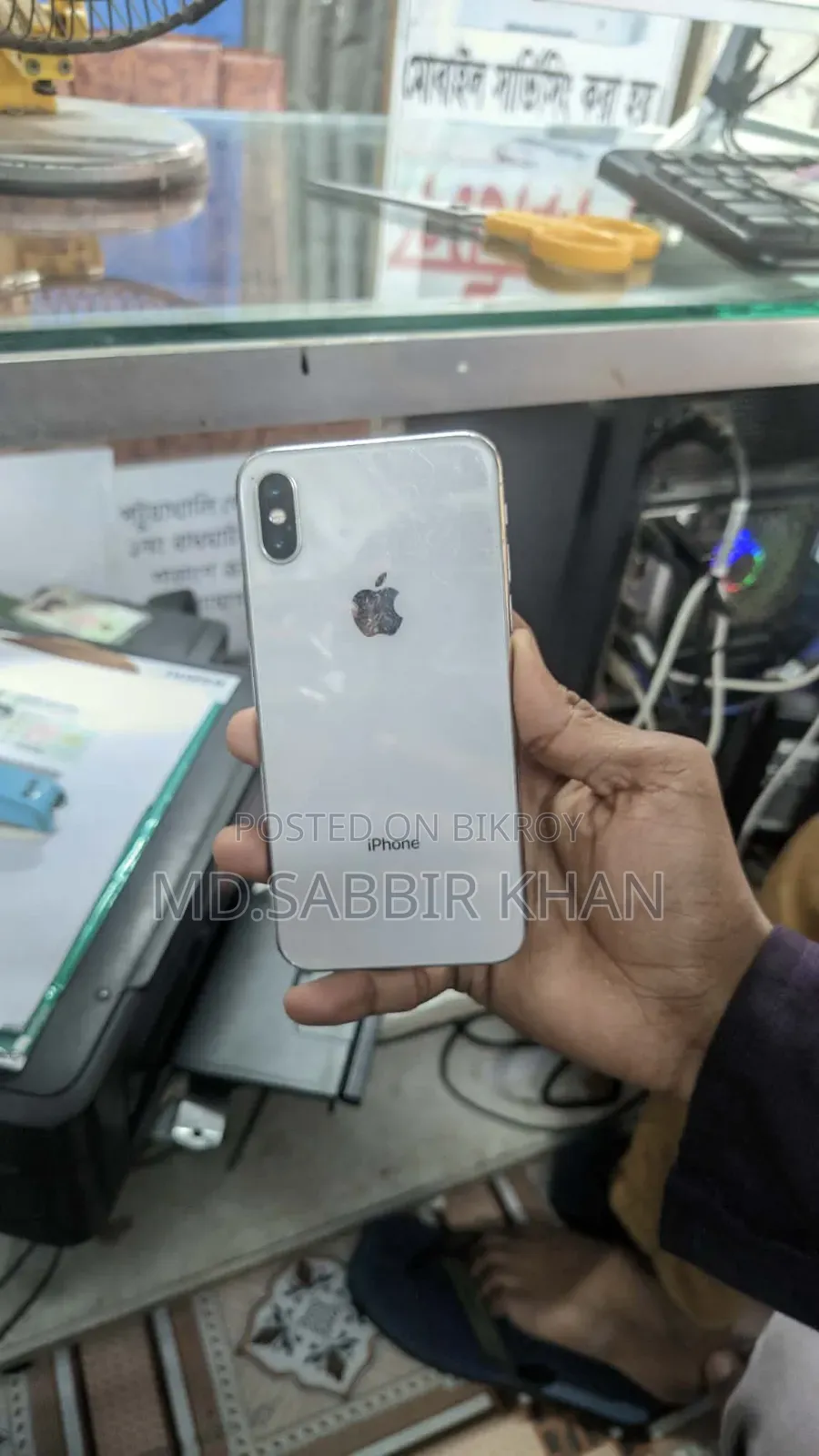 Apple iPhone X 64 GB White