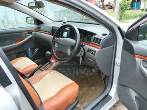 Toyota Corolla 2005 Silver