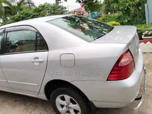 Toyota Corolla 2005 Silver