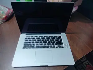 Laptop Apple MacBook 2015 16GB Intel Core I7 SSD 256GB