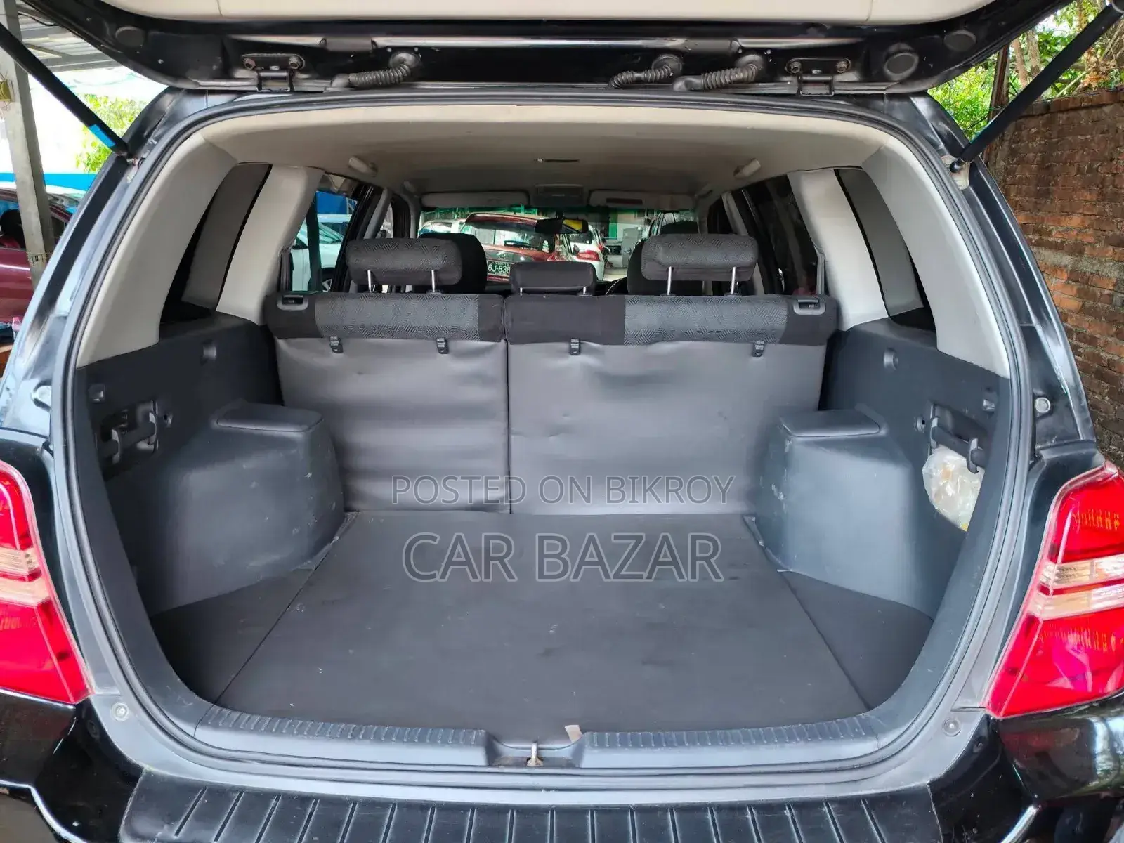 Toyota Kluger 2005 Black