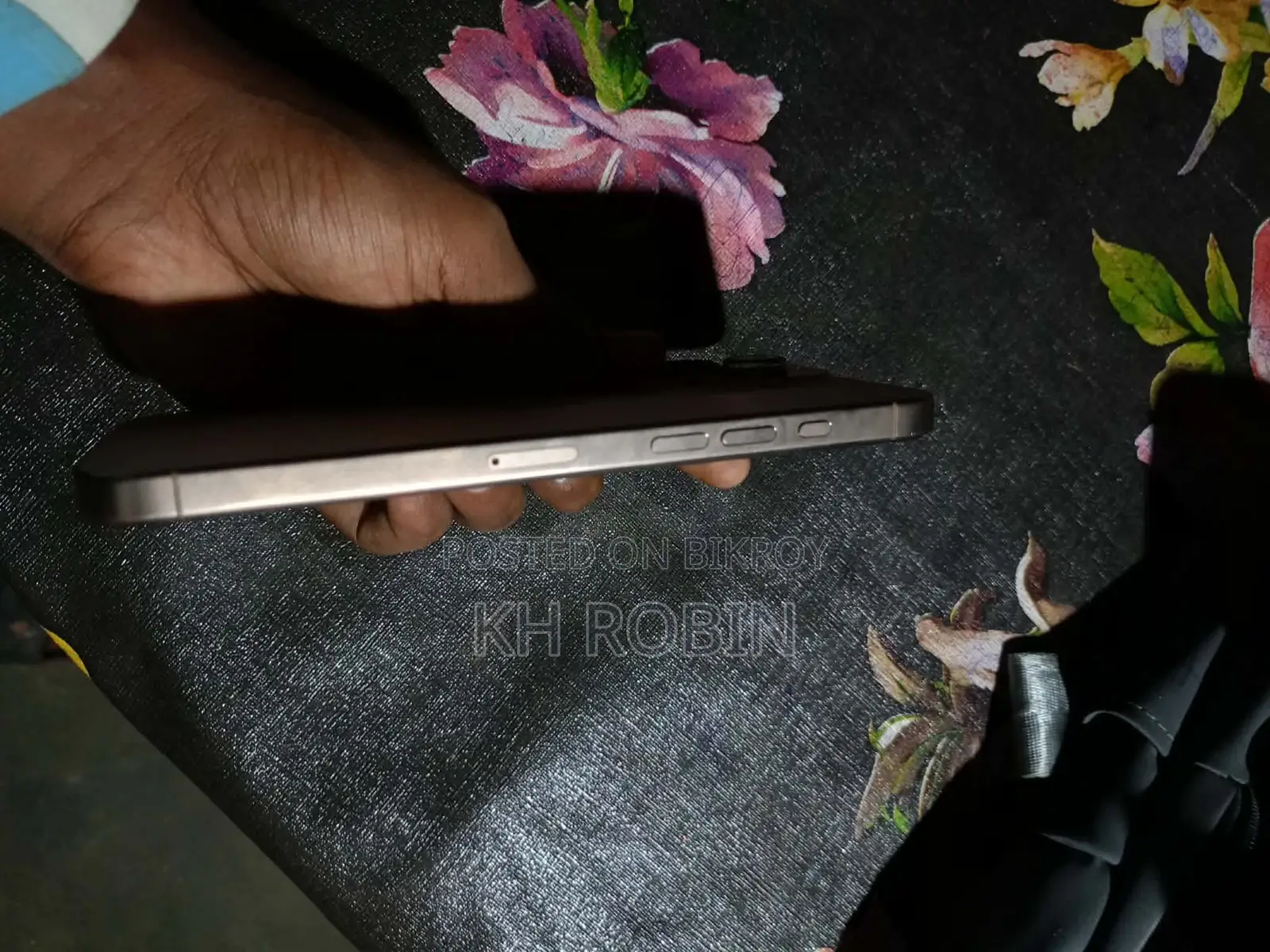 Apple iPhone 16 Pro Max 256 GB Gold
