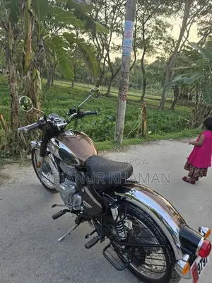 Royal Enfield Classic 350 2025