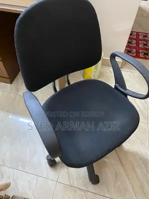 Rotating Wheel Office Chair