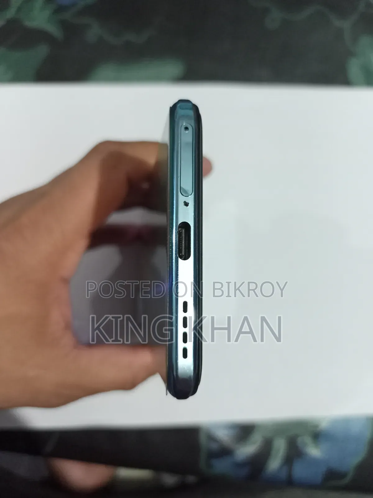 Vivo V21e 128 GB Purple