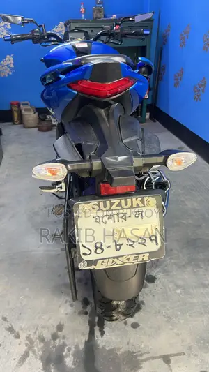 Suzuki 2022 Blue