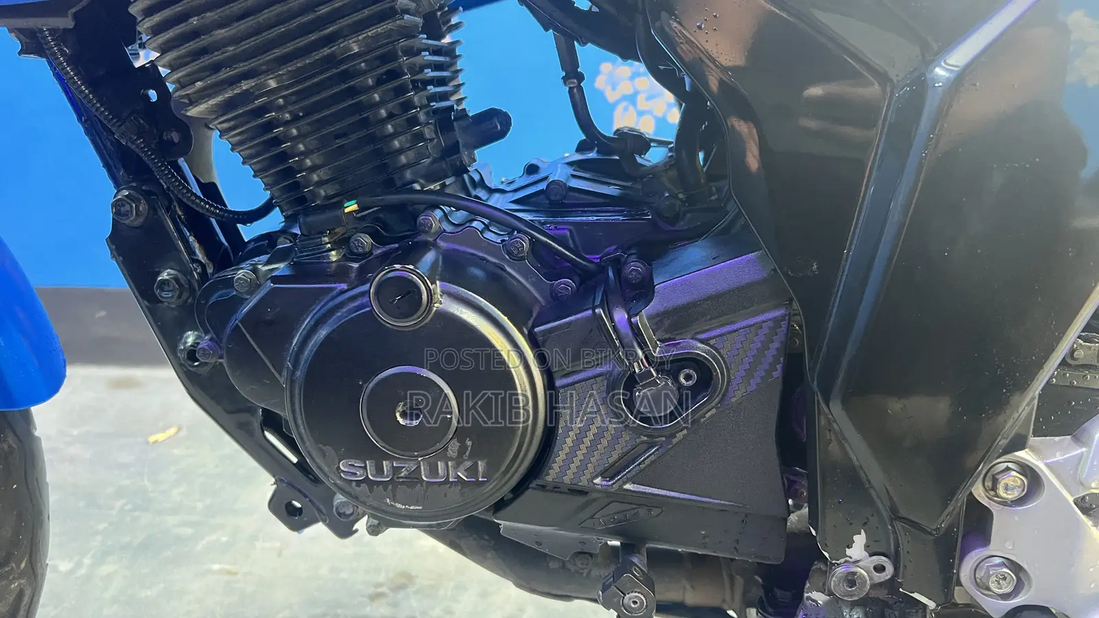 Suzuki 2022 Blue