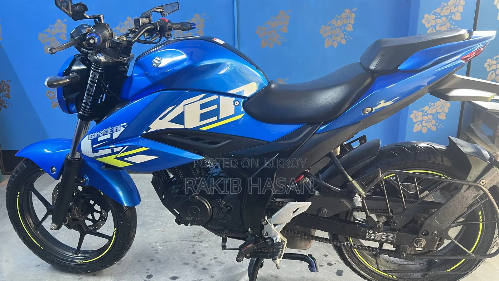 Suzuki 2022 Blue