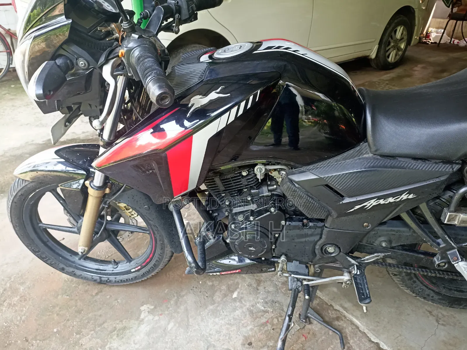 TVS Apache RTR 160 2V 2022 Black