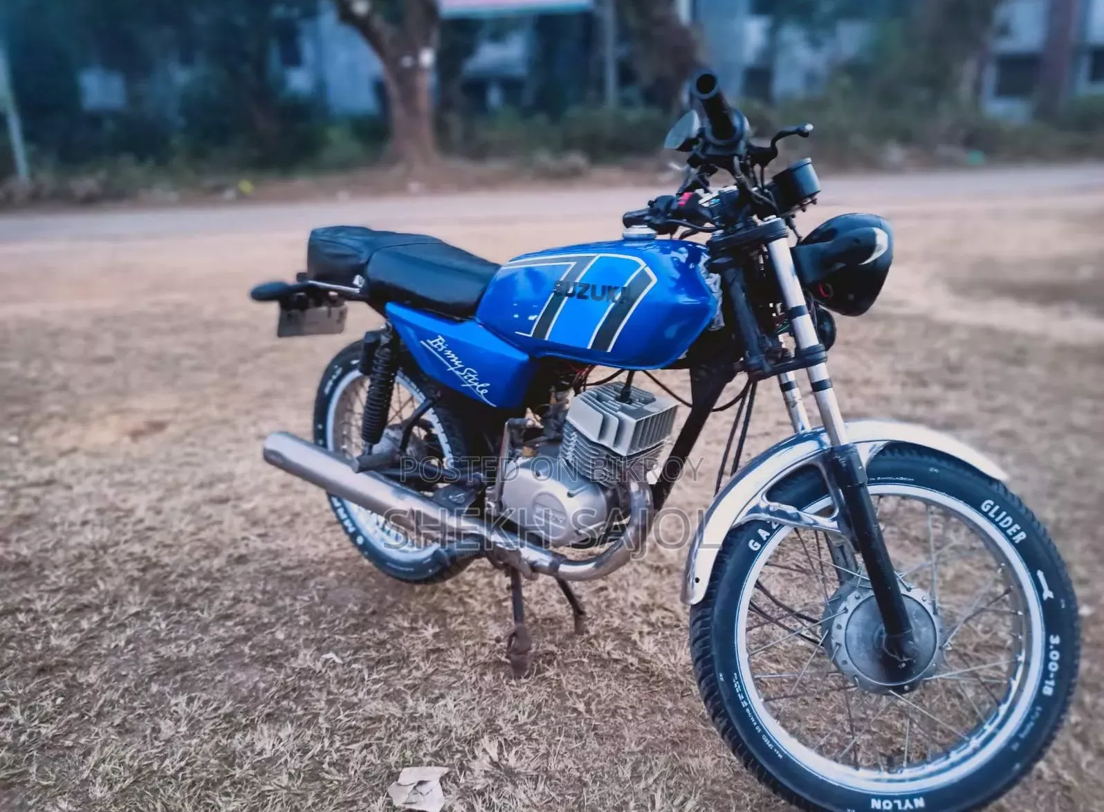 Suzuki 1996 Blue