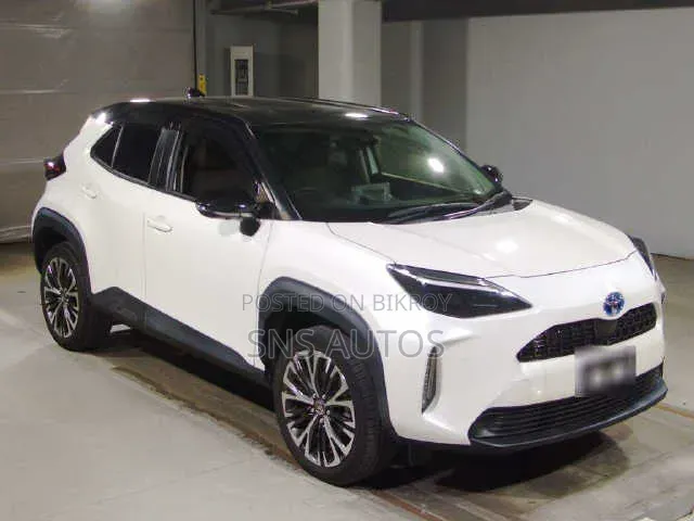 Toyota Yaris Cross 1.5 Hybrid FWD 2021 Pearl