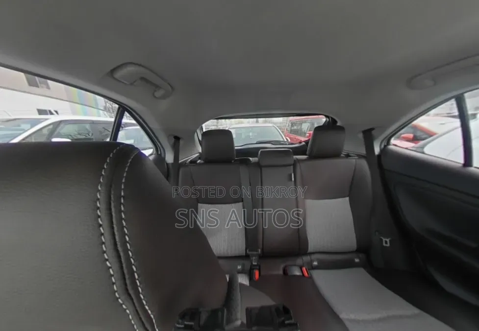 Toyota Yaris Cross 1.5 Hybrid FWD 2021 Pearl