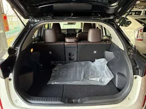 Toyota Yaris Cross 1.5 Hybrid FWD 2021 Pearl
