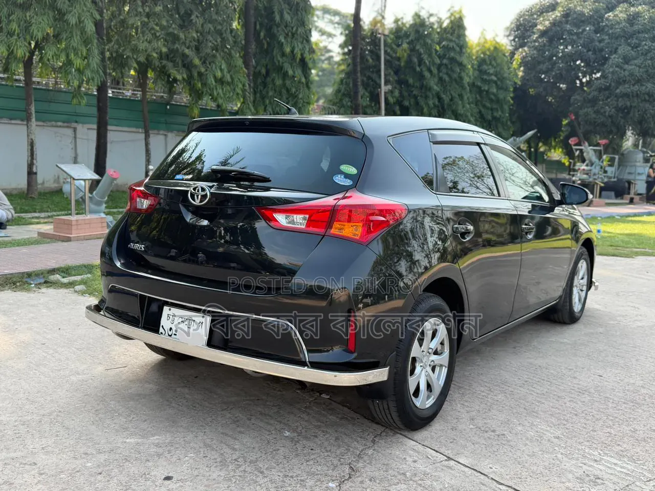 Toyota Auris 2013 Black