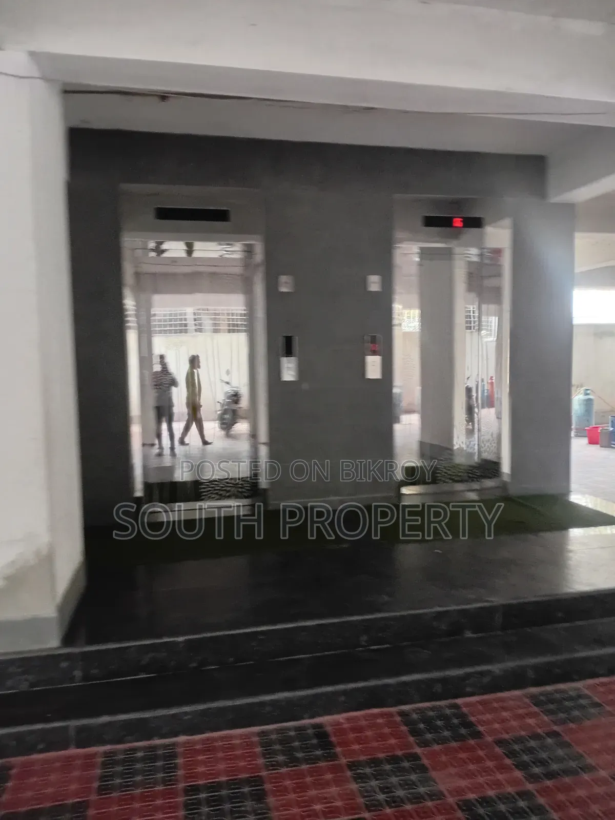 3bdrm Apartment in Khilgaon for Sale