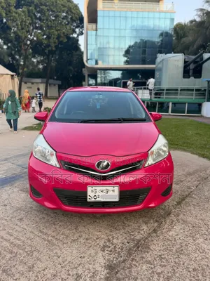 Toyota Vitz 2011 Pink