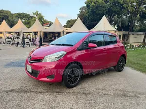 Toyota Vitz 2011 Pink