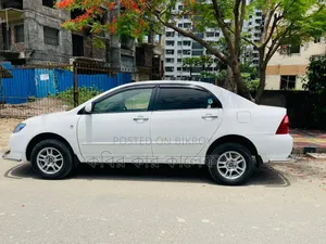 Toyota Corolla 2005 White