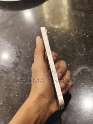 Apple iPhone 13 128 GB White