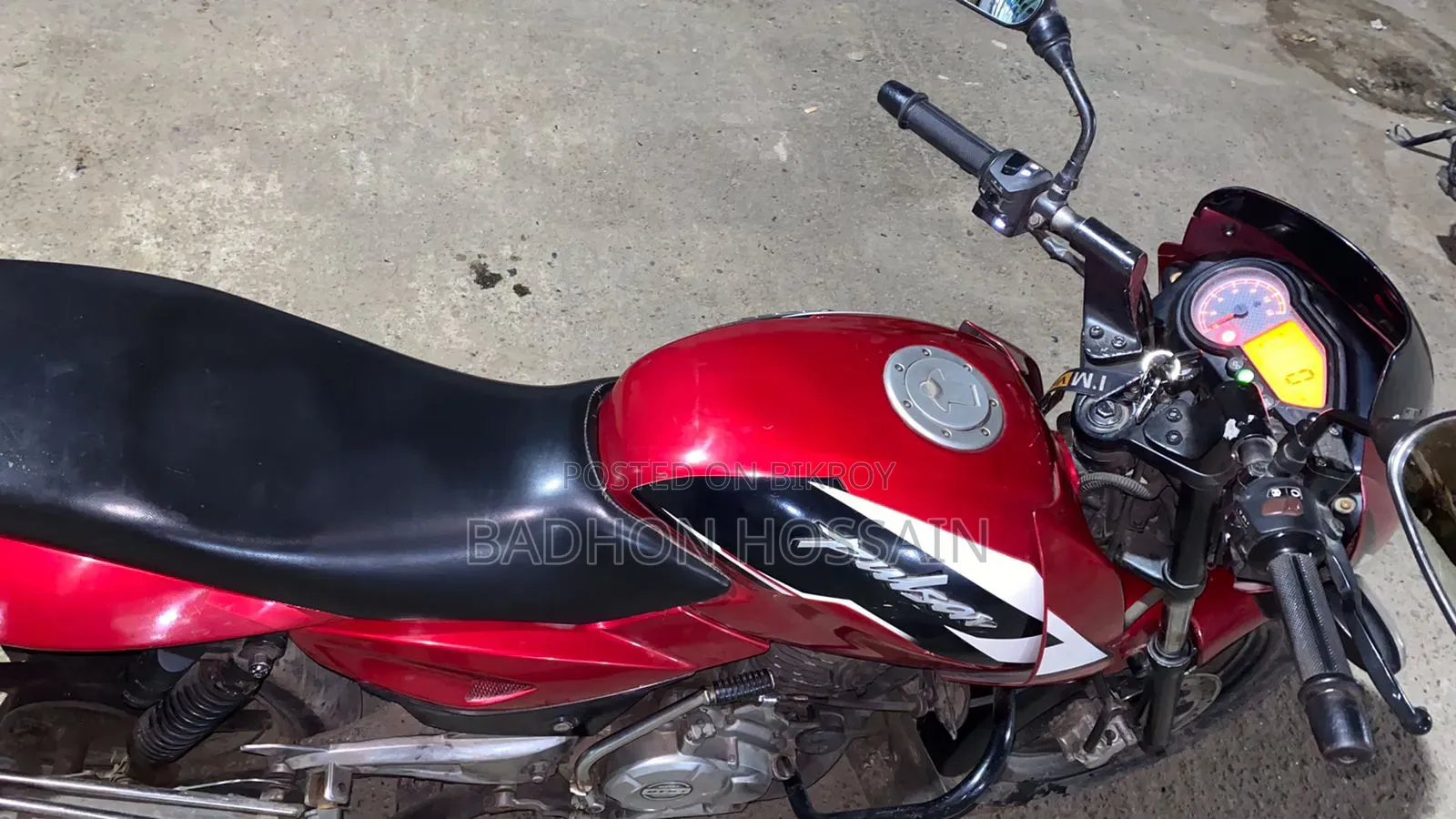 Bajaj Pulsar 150 2016 Red