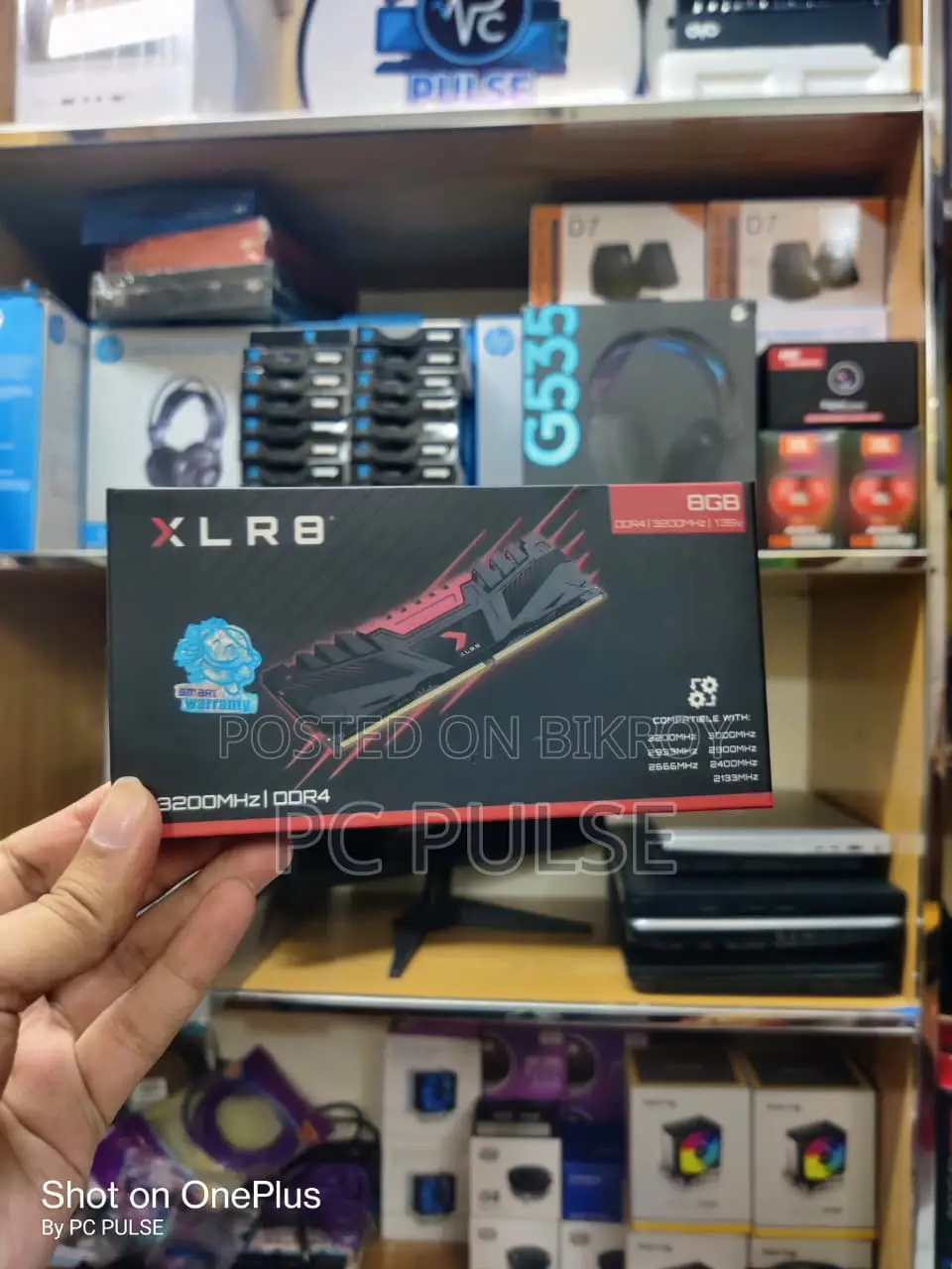 PNY XLR8 Gaming 8GB DDR4 3200MHz Desktop RAM (Lifetime Warranty)