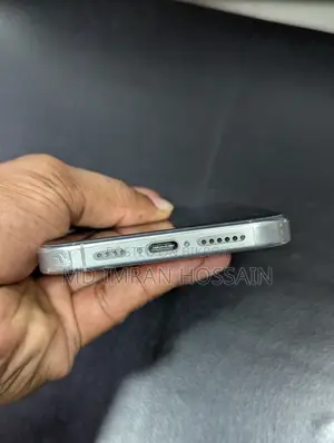 অ্যাপল আইফোন ১৬ প্রো ম্যাক্স ২৫৬ জিবি হোয়াইট