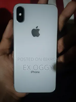 Apple iPhone X 64 GB White
