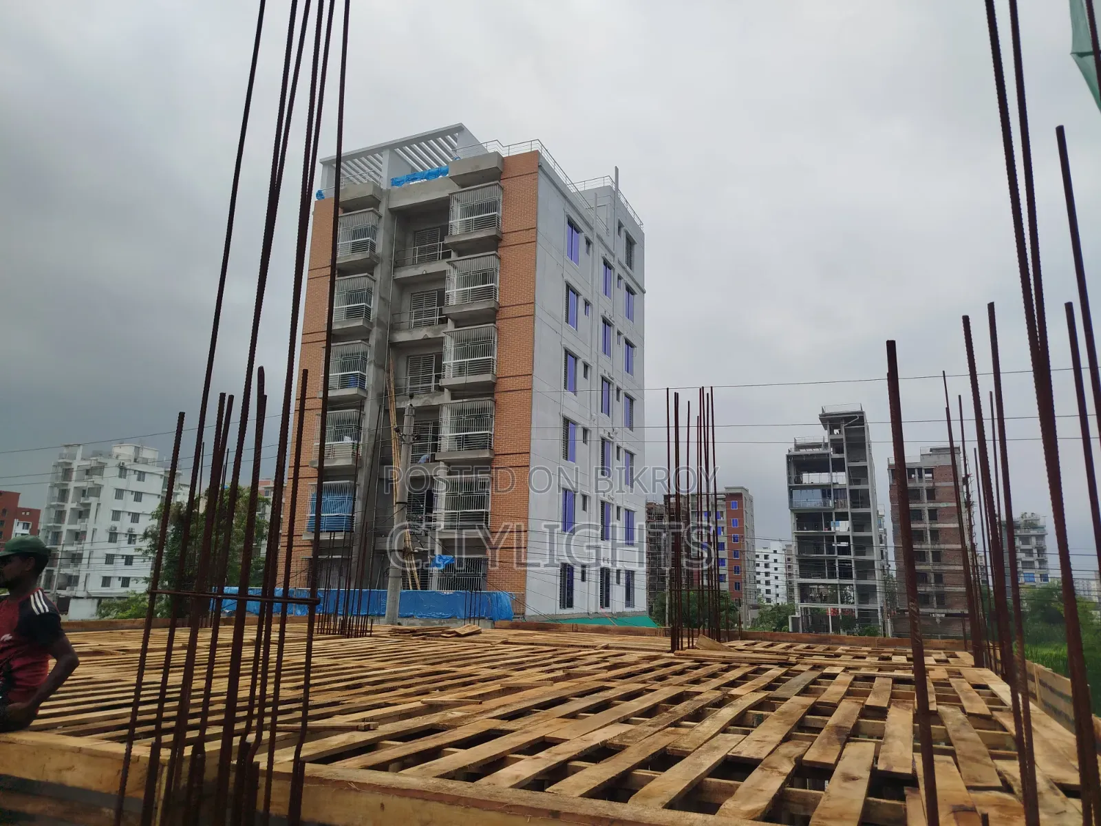 3bdrm Apartment in Citylights Real, Basundhara for sale