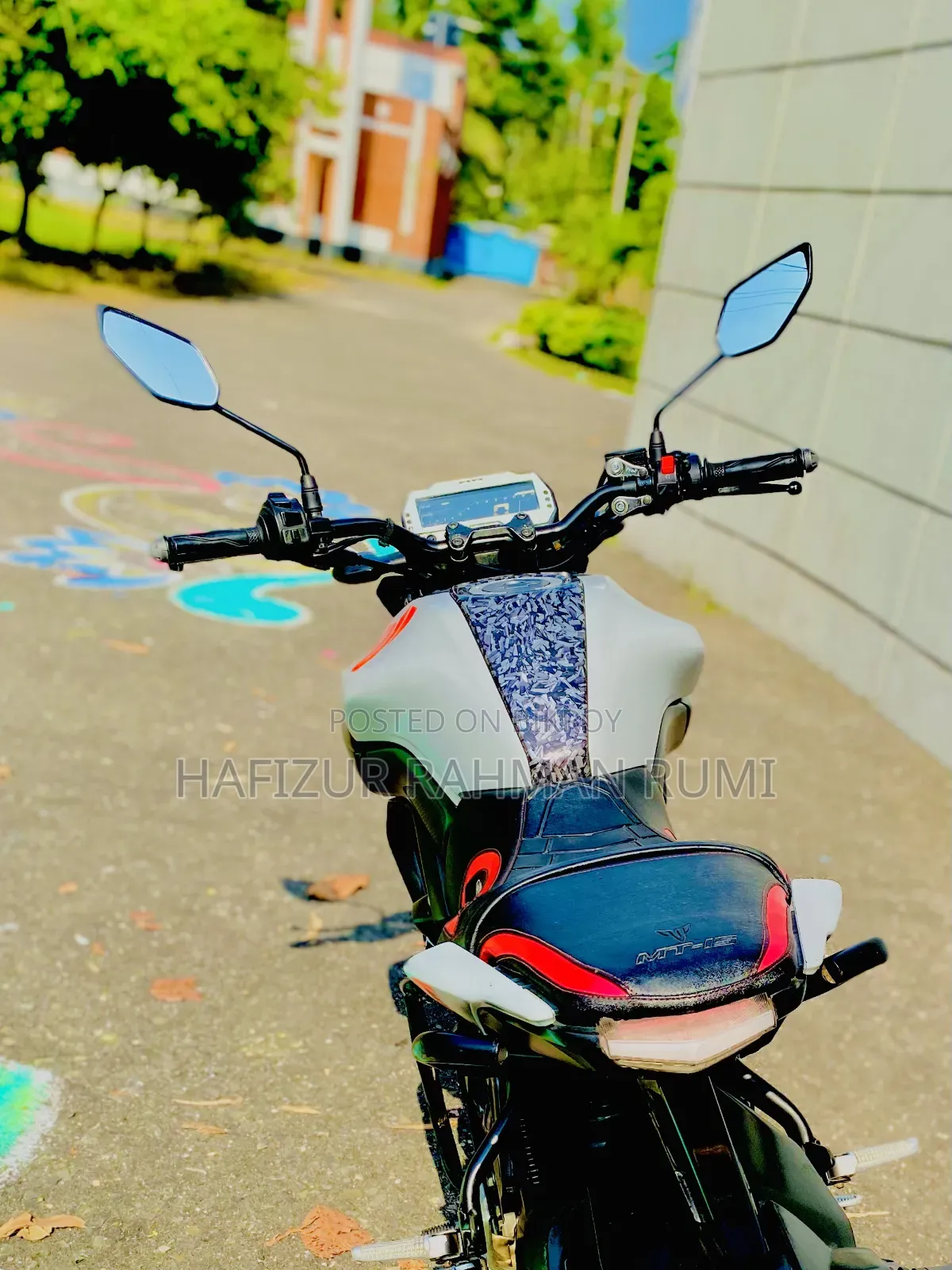 Yamaha 2021 White