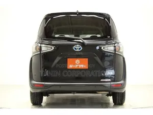 Toyota Sienta 2021 Black