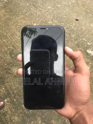 Apple iPhone XR 64 GB Black