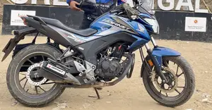 Honda Hornet 2020 Blue