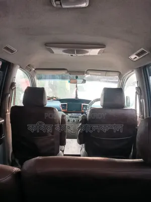 Toyota Noah 2003 Silver