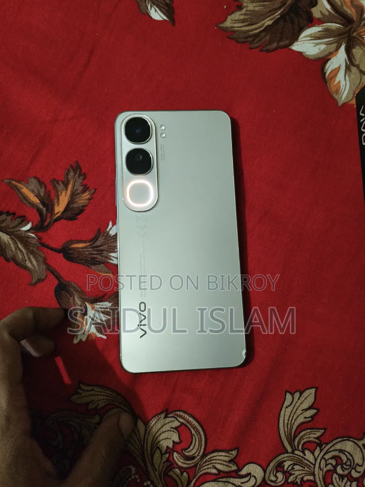 Vivo V40 SE 256 GB Silver