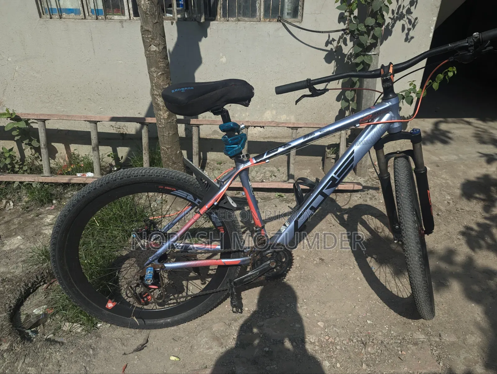 Core Nio 200