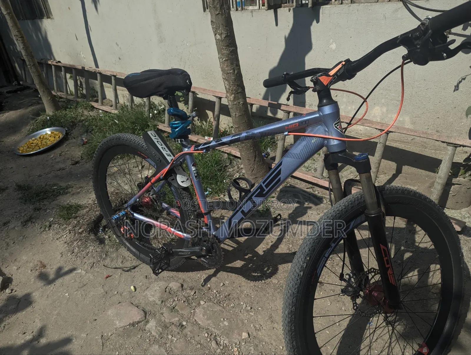 Core Nio 200