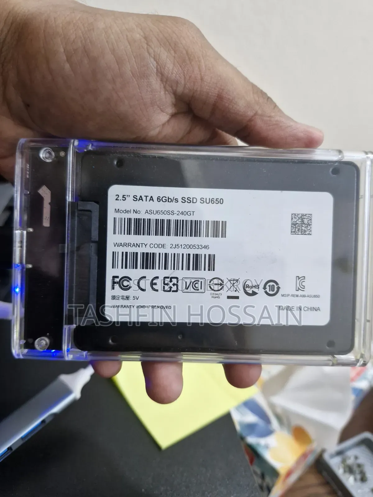 এনক্লোজারসহ Adata SSD