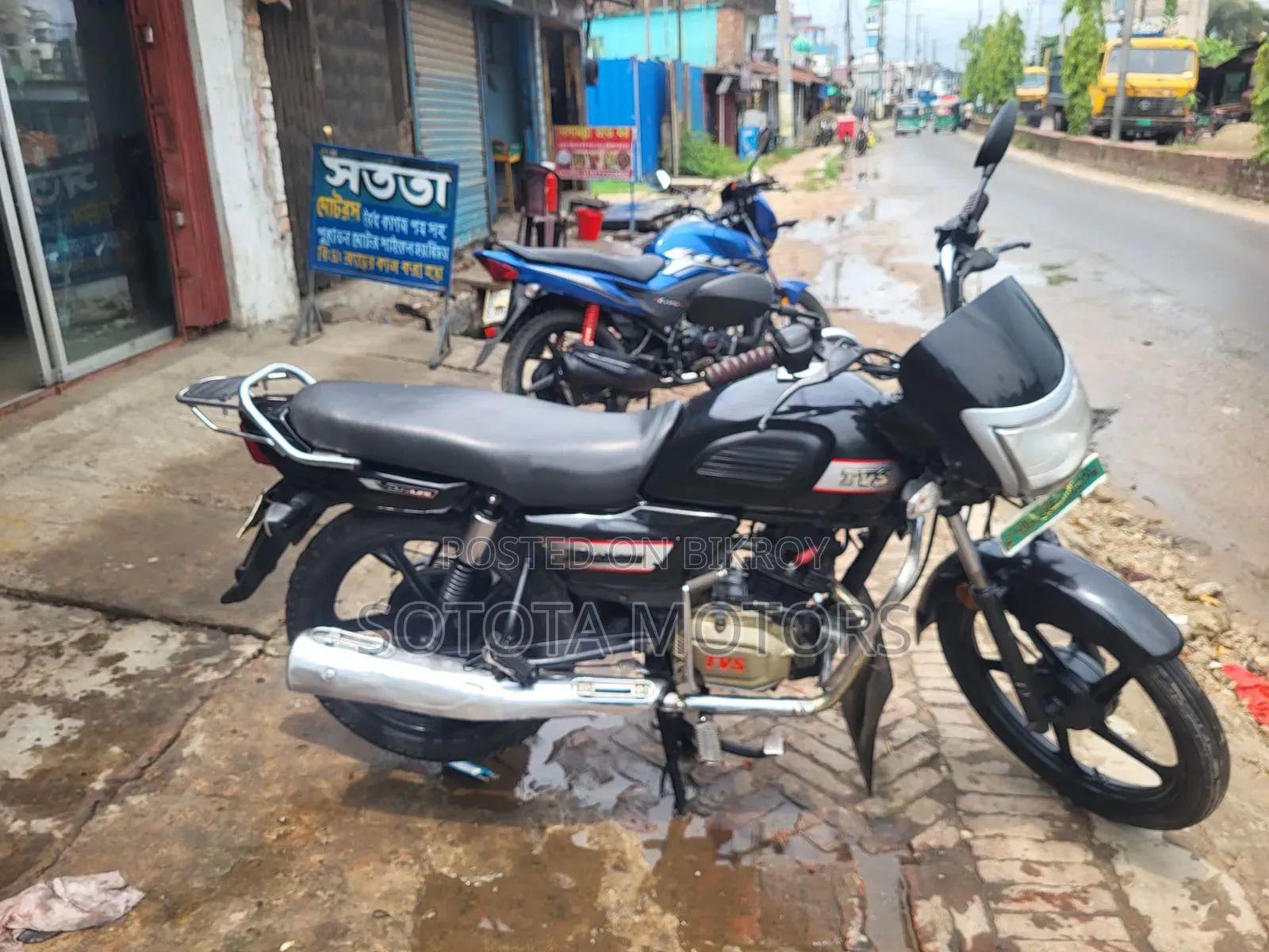 TVS Radeon 2021 Black