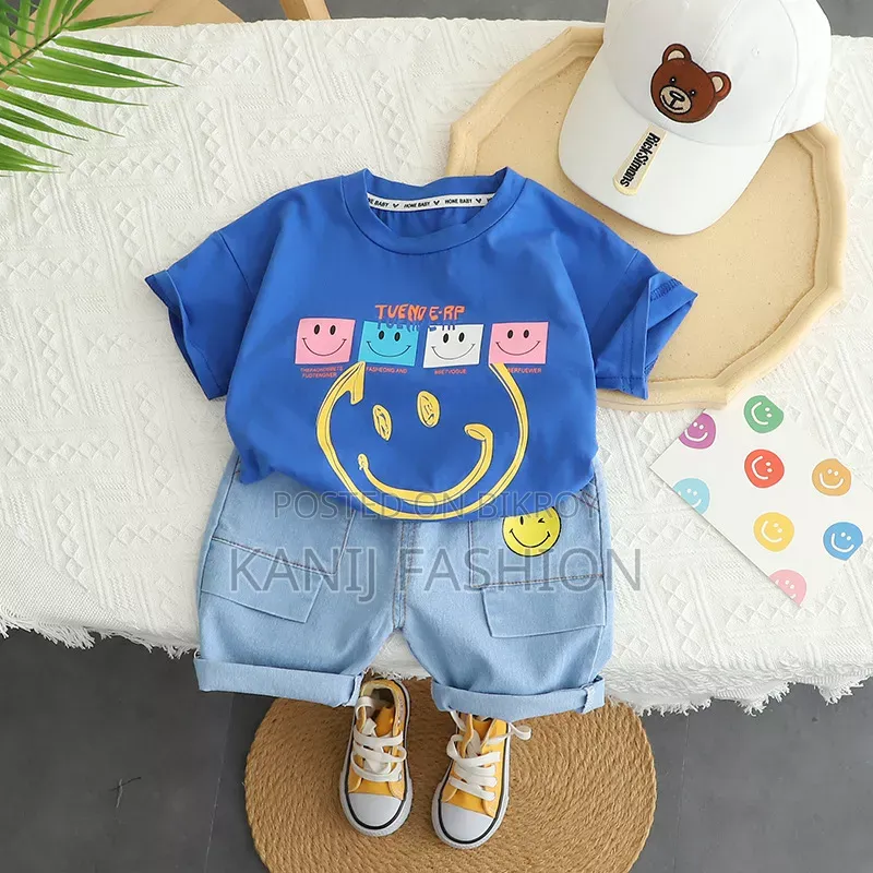 Jeans Pant & Soft T-Shirt