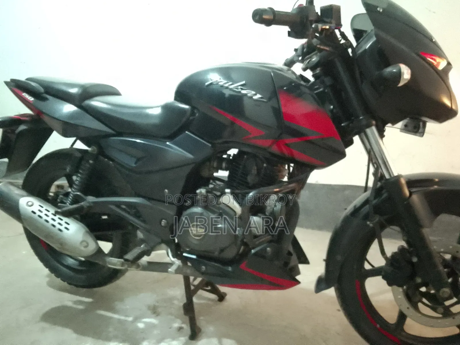 Bajaj Pulsar 150 2019 Black