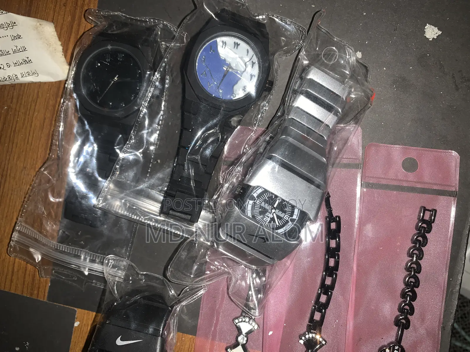 Watchs for Men and Women's