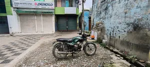 বস হস ক্লাসিক ক্রুজার বাইক ২০১০ গ্রিন